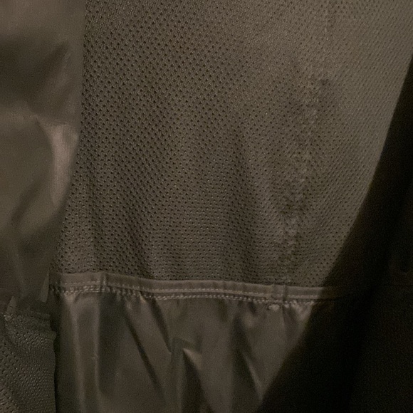 NWOT Nike Running windbreaker - Picture 6 of 6